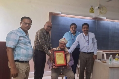 Falicitation-of-Mr.-Govindraj-Dempo